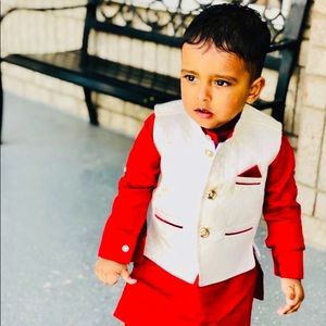 Meet your Posher, Raji